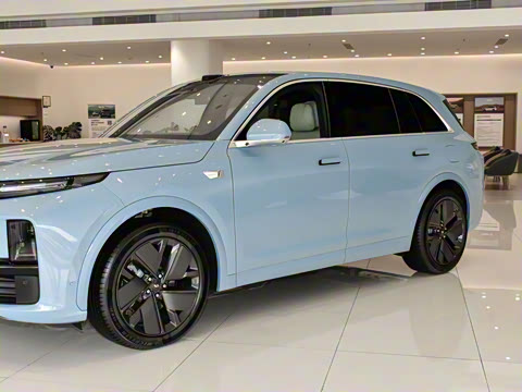 2025�� Max ���ܻ��°�