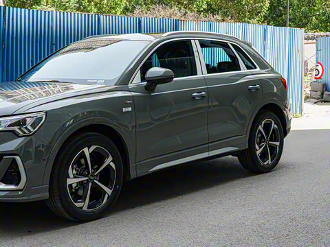 2025�� quattro 45�����ذ� 35TFSI ʱ�ж�����