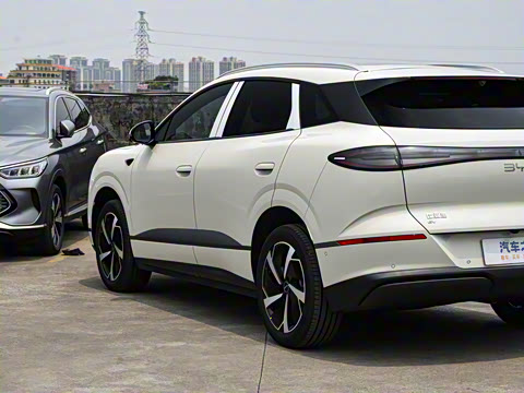 2025�� EV 605�캽Pro��