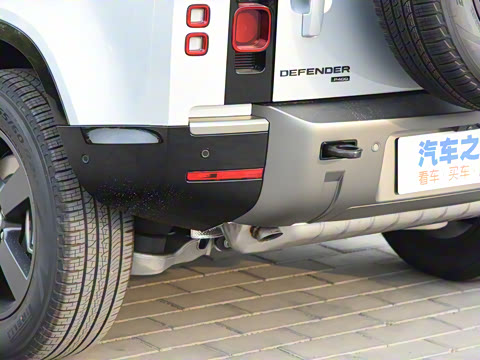 2023�� 110 3.0T P400 X-DYNAMIC HSE