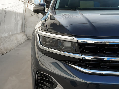 2021�� 330TSI ������Ӣ�¾���