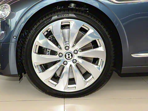 2024�� V8 Edition 8