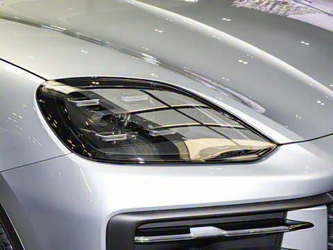 2025�� Cayenne 3.0T ���ΰ�