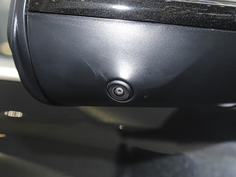 2025�� GLS 450 4MATIC ������