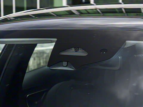 2025�� �Ŀ� E 260 �˶���