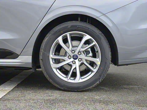 2022�� �Ŀ� EcoBoost 245 ������