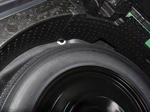 2022�� �Ŀ� P300e ���ʽ�綯��ϰ�