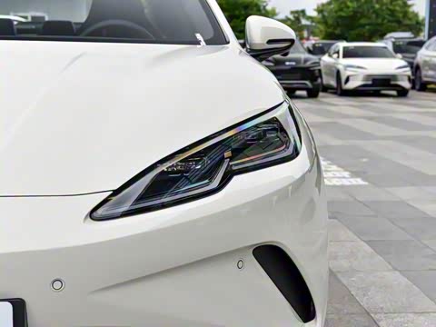 2025�� EV 470KM������