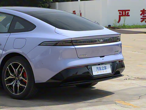 2025�� ���� 550Pro�캽��