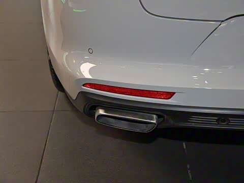 2018�� Panamera 4 E-Hybrid 2.9T