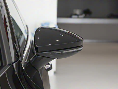 2025�� 45 TFSI ������