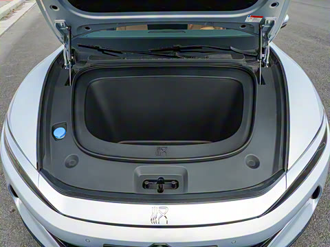 2025�� EV 701KM�����״�������