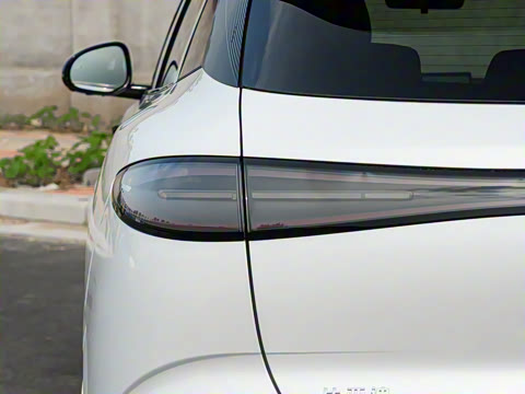 2025�� EV 605�캽Pro��