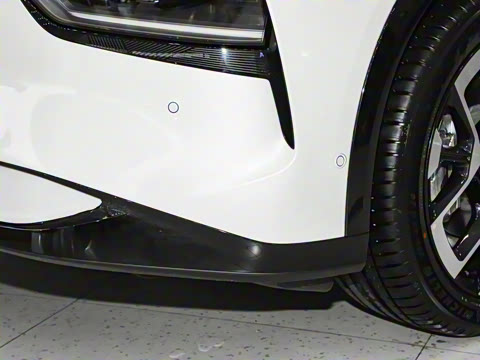 2025�� 702 �������� Max