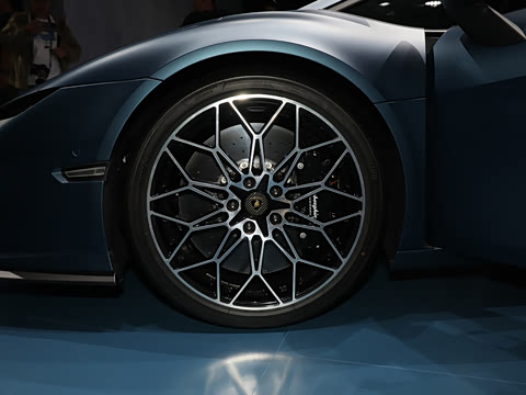 2025�� ������