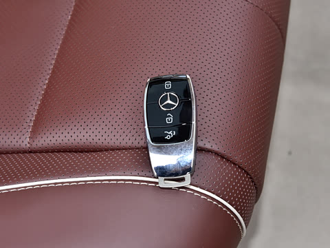 2021�� GLS 600 4MATIC ���а�