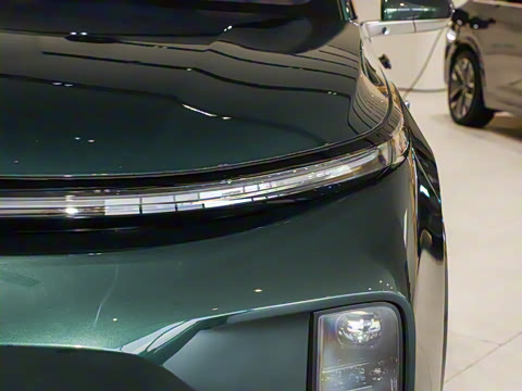 2025�� Ultra ���ܻ��°�