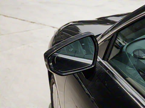 2025�� 130km EM-i ������