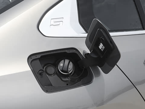 2025�� 530Li xDrive M�˶���װ