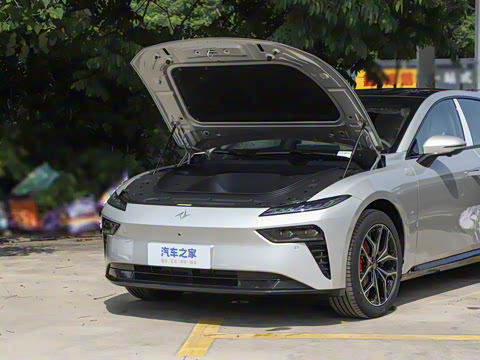 2025�� ���� 650ProѲ����