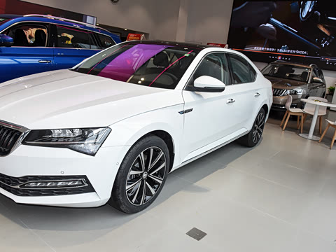 2023�� �Ŀ� TSI280 DSG������