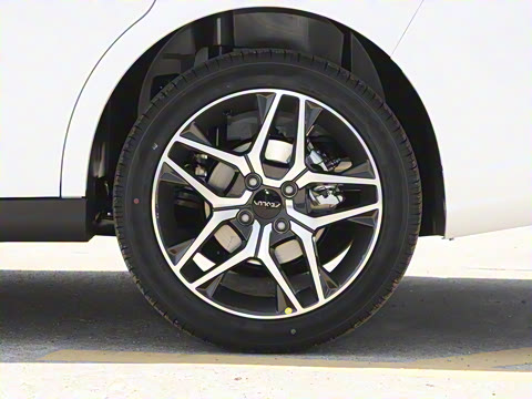 2025�� 1.5L �Զ������