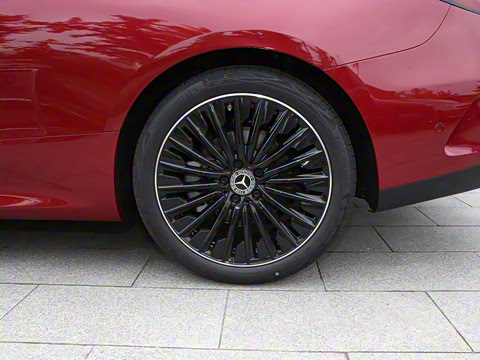 2025�� CLE 300 4MATIC �����ͽ��ܳ�