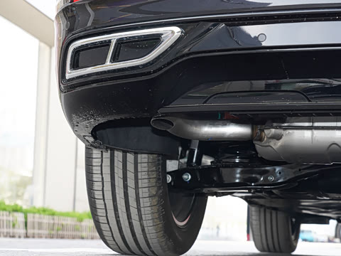 2023�� �Ŀ� 380TSI �Զ�����R-LineԽ����7��