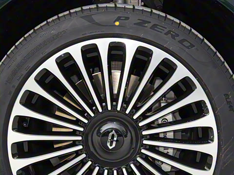 2025�� ���� Ultra�� 100kWh 5����