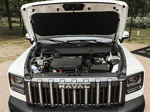 2025�� 2.0T 4WD Ultra