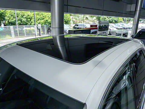 2025�� Cayenne 3.0T ���ΰ�