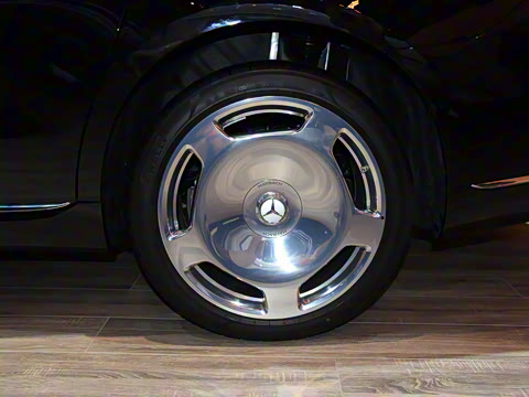 2022�� S 680 4MATIC