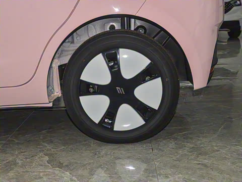 2025�� Plus 330KM������