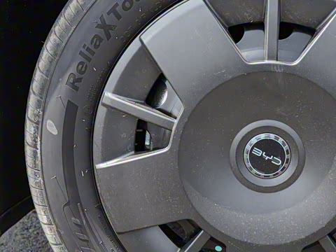 2025�� �Ǽݰ� 305km ������