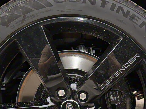 2025�� 90 5.0T V8