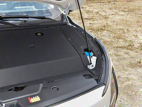 2025�� 610km �����콢��