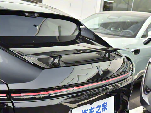 2022�� 011 MMW����������