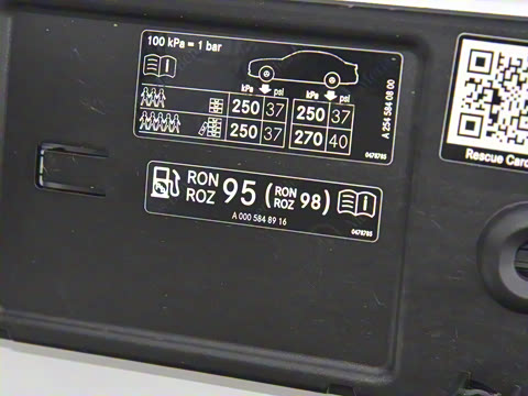 2025�� �Ŀ� GLC 300 4MATIC ����SUV