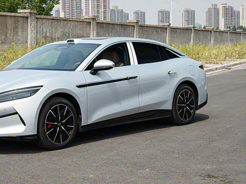 2025�� EV 701KM�����״�������