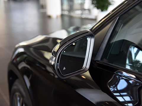 2022�� �Ŀ� GLC 300 4MATIC ����SUV