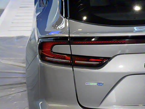 2022�� EcoBoost 245 ST-Line