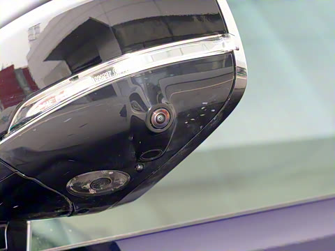 2021�� 360PS R-Dynamic SE