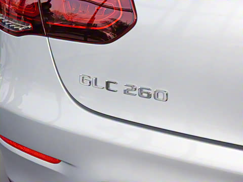 2022�� GLC 260 4MATIC ����SUV