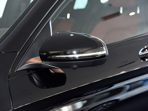 2022�� �Ŀ� GLC 300 4MATIC ����SUV