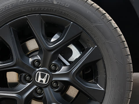 2023�� 2.0L e:HEV �񡤺�����