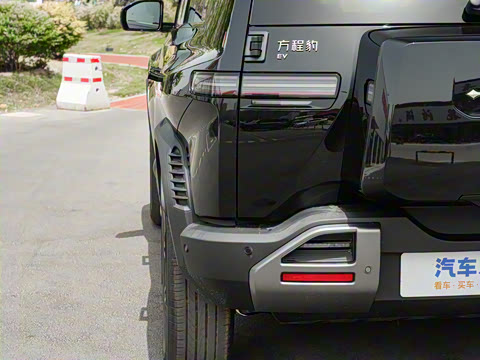 2025�� 501KM ����Max��