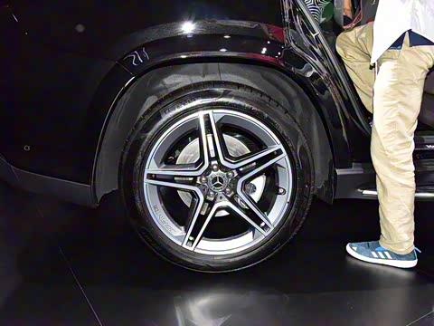 2020�� GLS 450 4MATIC ������