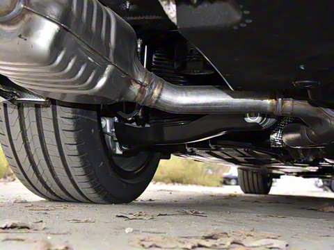 2022�� �Ŀ� E 350 e L ���ʽ��϶����γ�