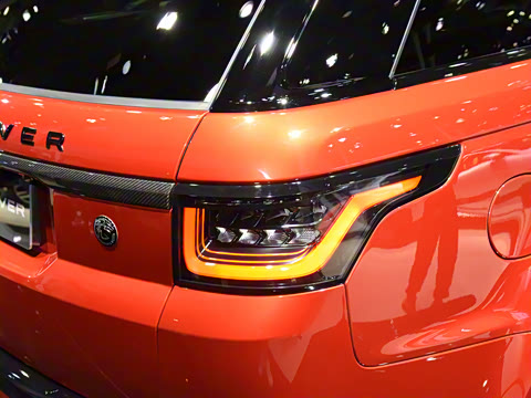 2022�� 3.0 L6 �������İ�