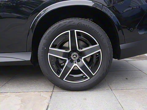 2025�� �Ŀ� GLC 260 4MATIC ����SUV